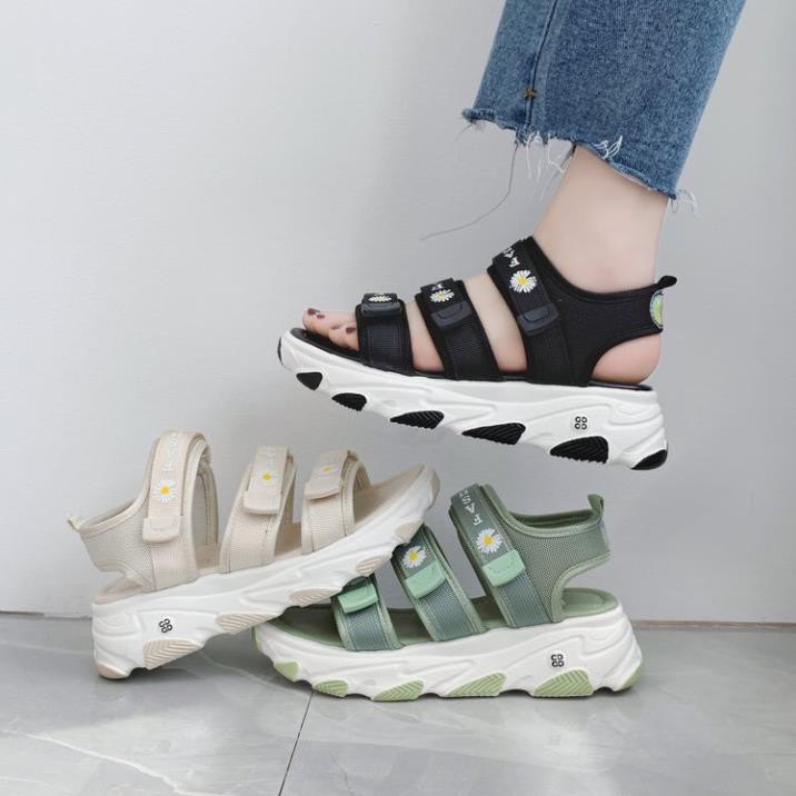 [Mã FASHIONT4WA2 giảm 10k đơn từ 50k] Sandal nữ Freeship Sandal nữ học sinh 3 quai phối hoa cúc siêu hot (ảnh thật)