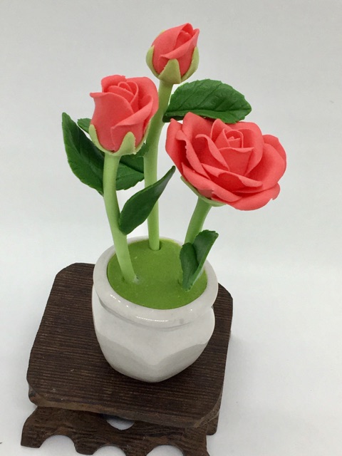 Hoa hồng mini đất sét Thái trang trí bàn