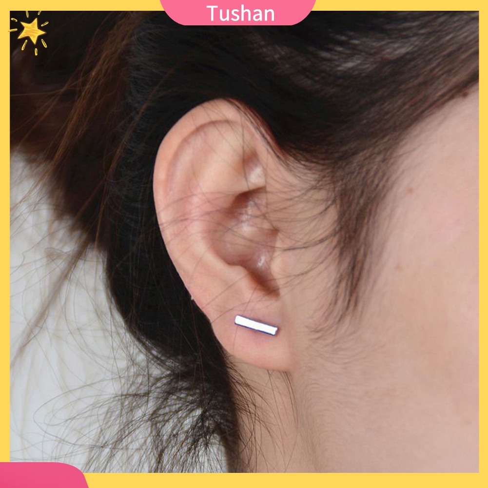 Khuyên tai hợp kim hình người tush _ dành cho cả nam và nữ