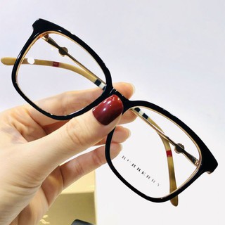 Kính Burberry