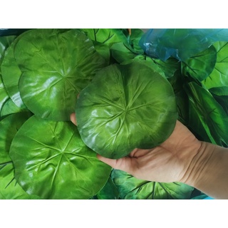Lá sen nhựa 13*15cm