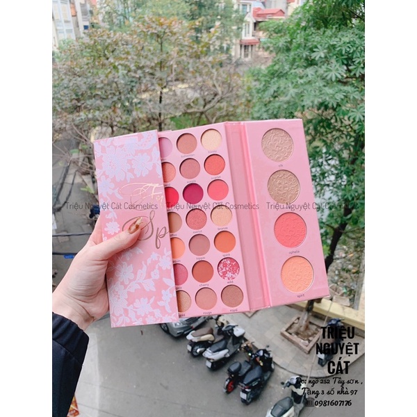 Bảng mắt beauty treats .