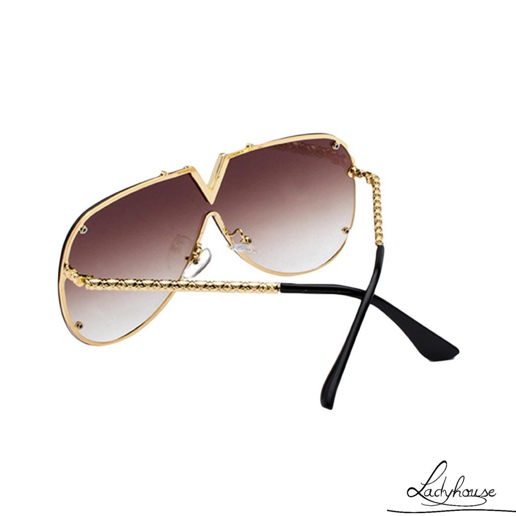 Kính Mát Hình Chữ V Chống Tia UV Bảo Vệ Mắt Dành Cho Người Lớn