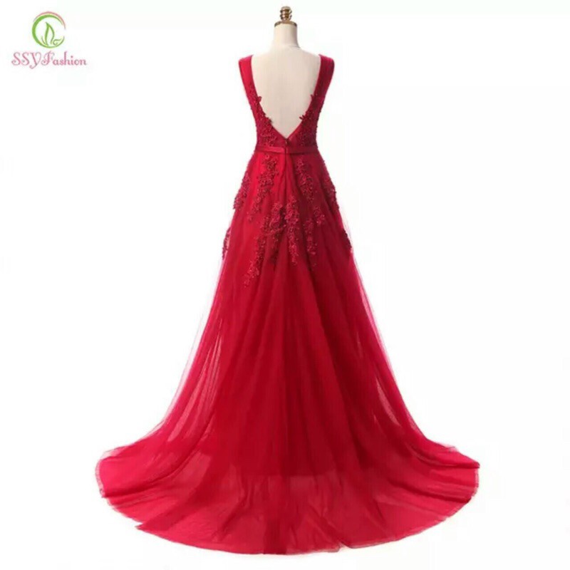 đầm dài phối hoa nổi