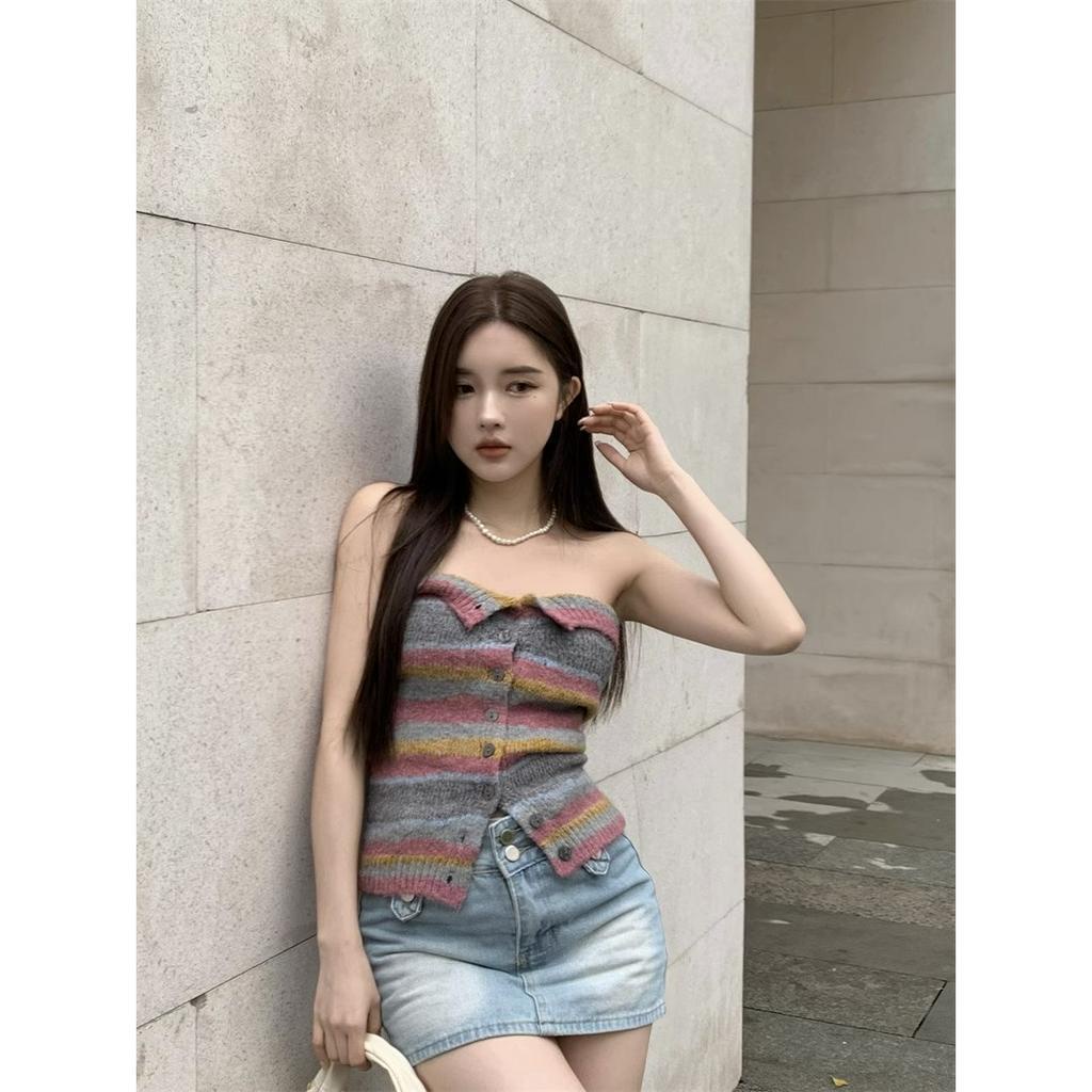 Áo Croptop Dệt Kim Trễ Vai Hoạ Tiết Kẻ Sọc Thiết Kế Đơn Giản Cho Phái Nữ