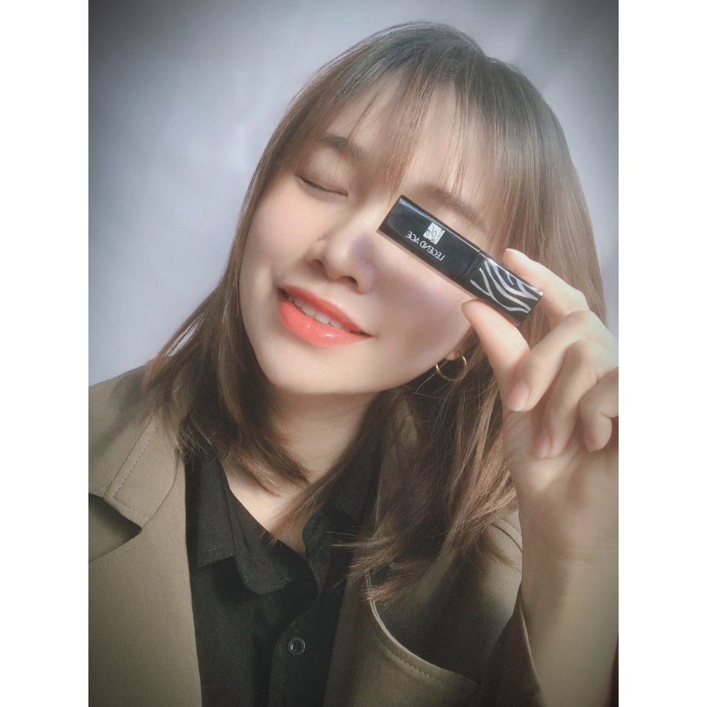 Son dưỡng môi cao cấp Legend Age 3 in 1 chính hãng