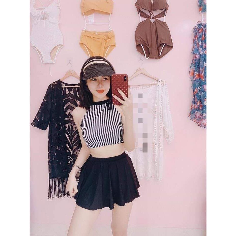 Bộ Đồ Bơi Đi Biển 2 Mảnh Váy Đen Phối Áo Sọc Trắng Đen YAME MS31
