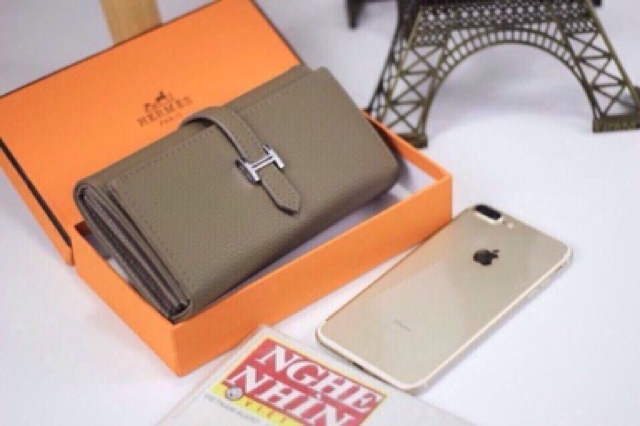 Ví nắp cài sang chảnh kèm hộp đựng