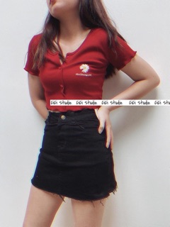Áo thun Croptop thêu hoa cúc