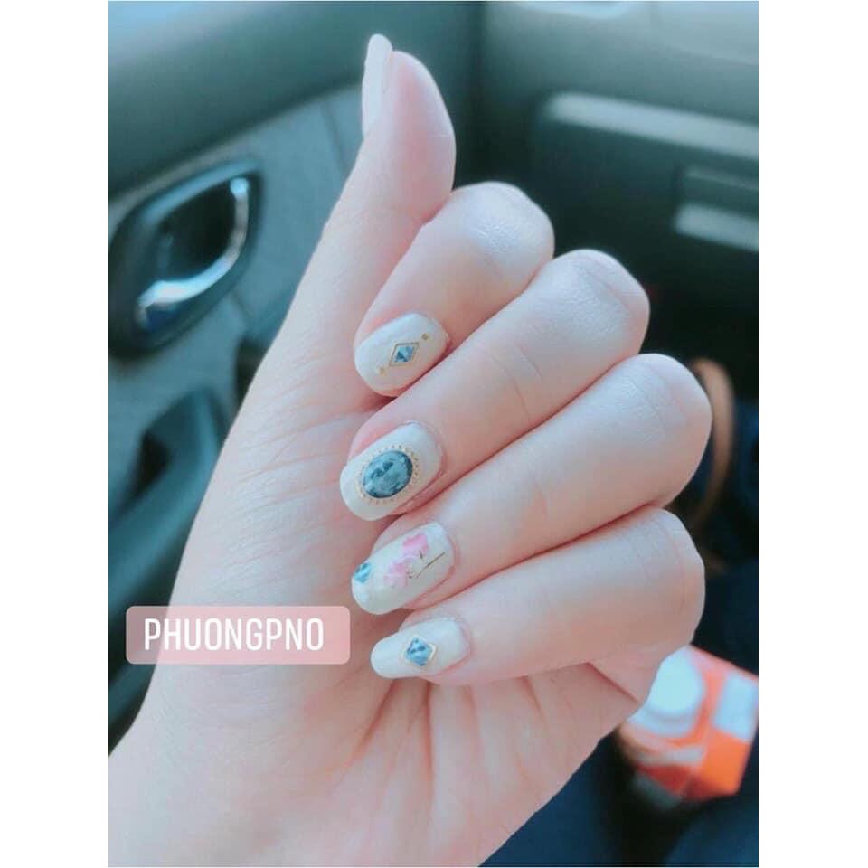 Kem dưỡng trắng da tay Q10