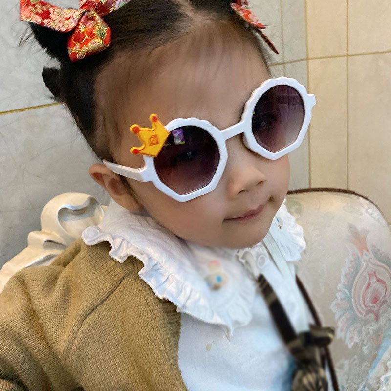 Kính Mát Lật Gọng Tròn Dễ Thương Dành Cho Bé Trai Bé Gái