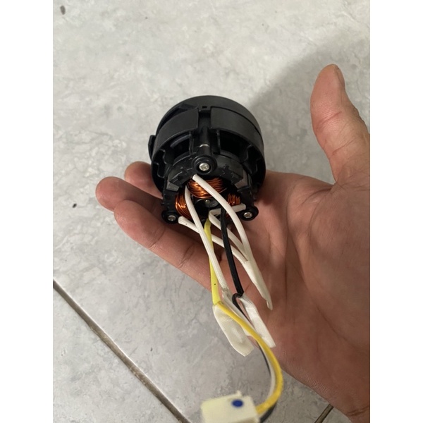 Mô Tơ Robot hút bụi Hitachi