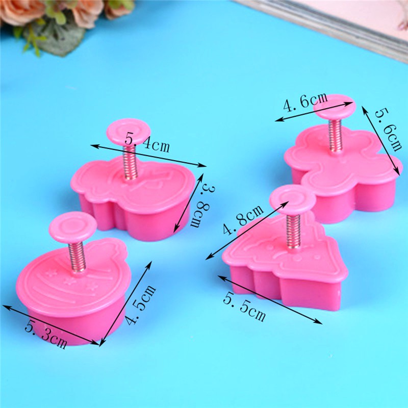 Set 4 khuôn cắt bánh chủ đề giáng sinh 3D độc đáo