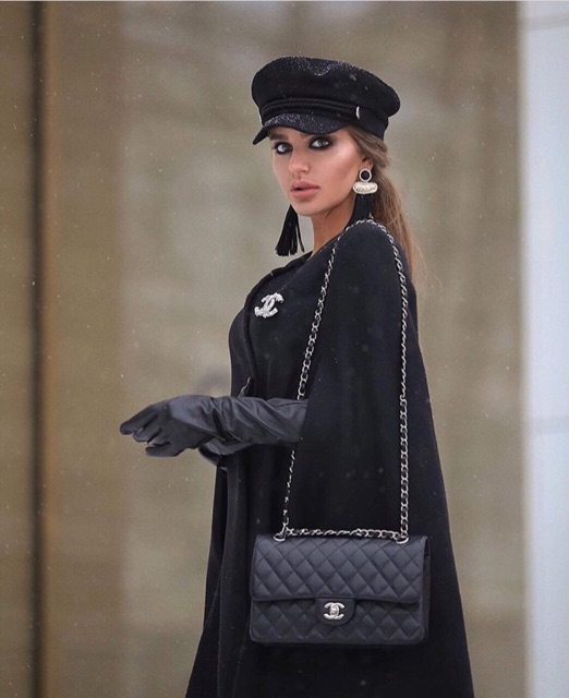 Túi  classic  size 25 tag trắng