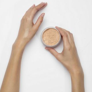 Phấn phủ không màu Lauramercier Loose Setting Powder Translucent Minisize