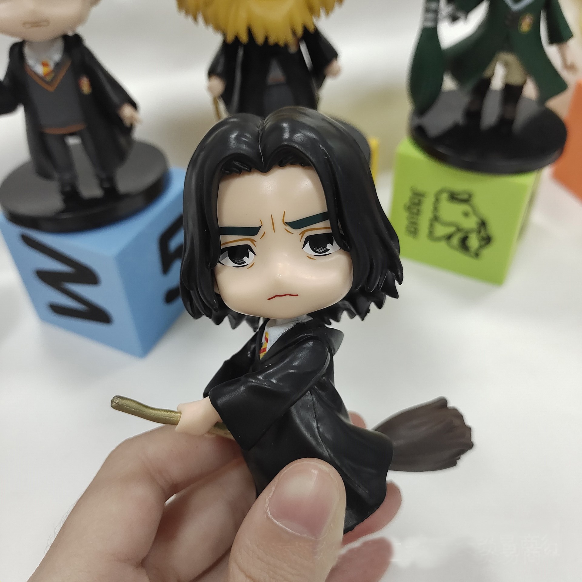 5 Mô Hình Nhân Vật Phim Harry Potter Bằng Pvc