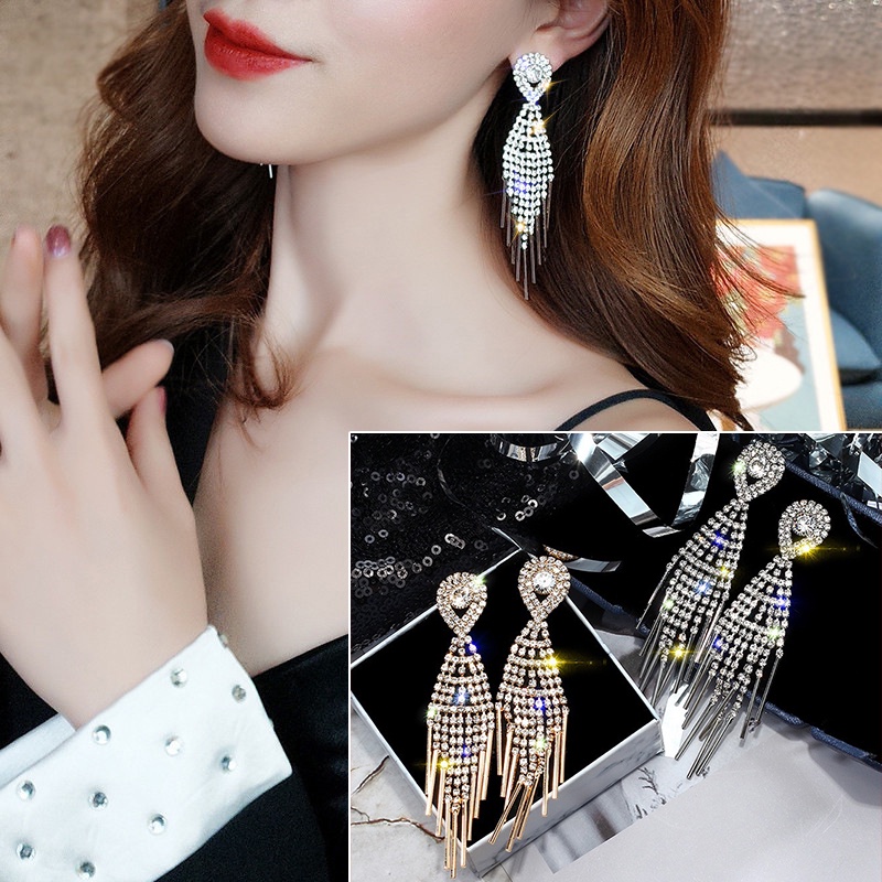 Đôi Khuyên Tai Dài Phối Tua Rua Thời Trang Cho Nữ