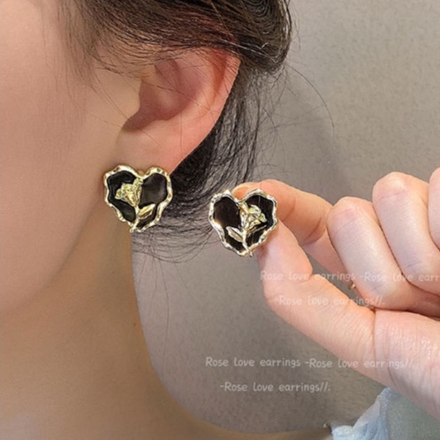 MOCHASHUBông tai hình hoa tulip màu đen xinh xắn thời trang cho nữ