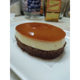 Gato flan cacao oval