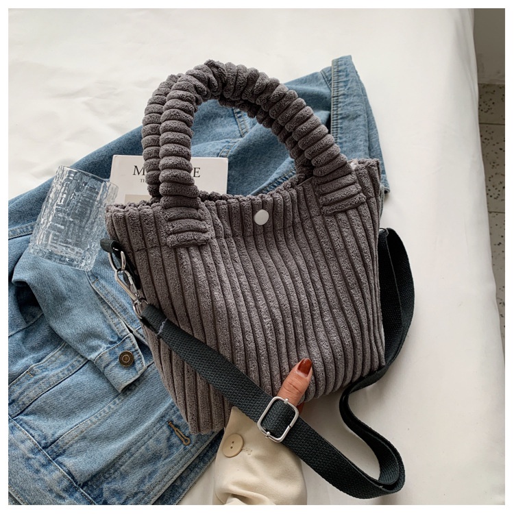 Túi xách tote đeo chéo bằng vải nhung tăm dễ thương phong cách Hàn Quốc