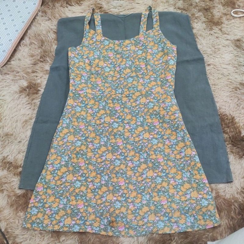 Đầm/ Yếm dây hoa size S