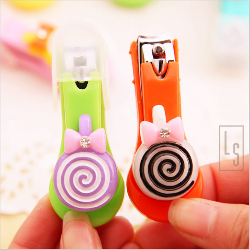Bấm Móng Tay Kẹo Mút - Cắt Móng Lolipop Xinh Xắn