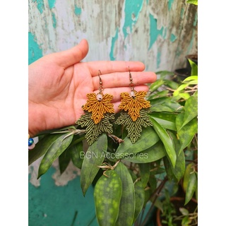 [Sẵn] Hoa tai handmade hình lá phong