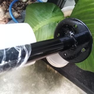 Thanh chữ U gắn tường  treo quần áo