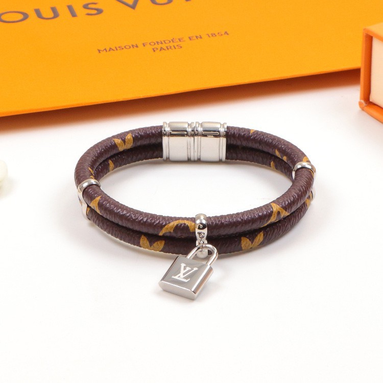 Lock Pendant Magnetic Leather Bracelet Fashion Belt Titanium Steel Bracelet Couple Jewelry