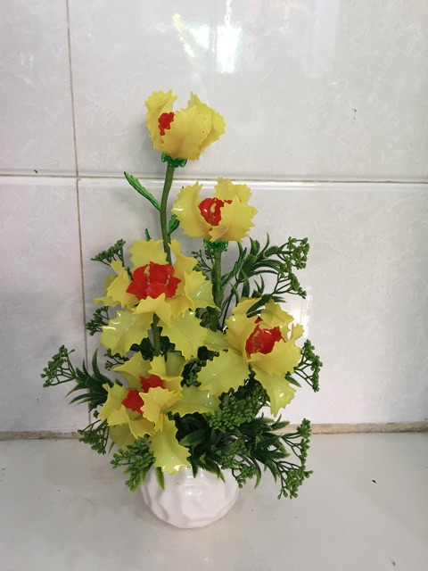 Chậu hoa cắm sẵn cao 35cm