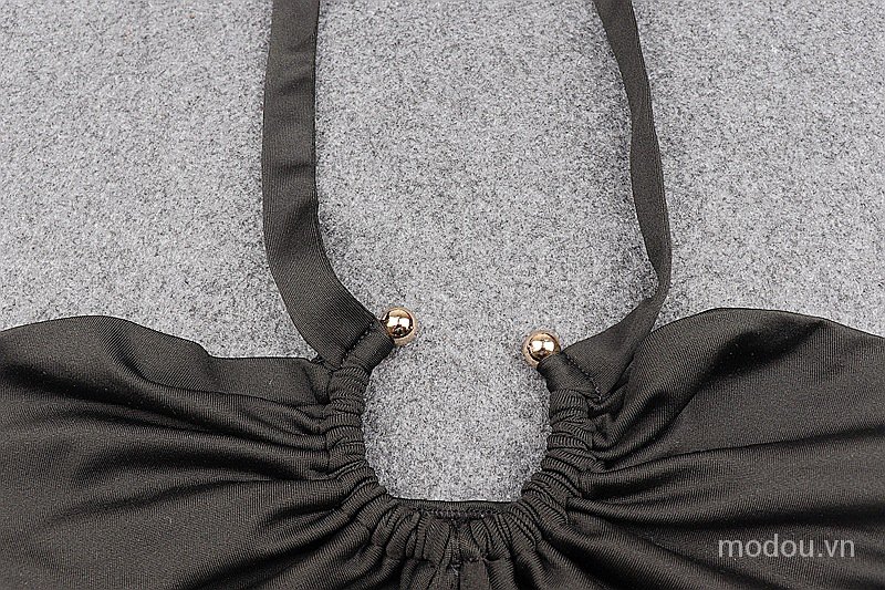 Đầm không tay khoét cổ yếm quyến rũ thời trang cho nữ