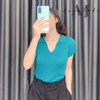 Áo Polo nữ cổ V