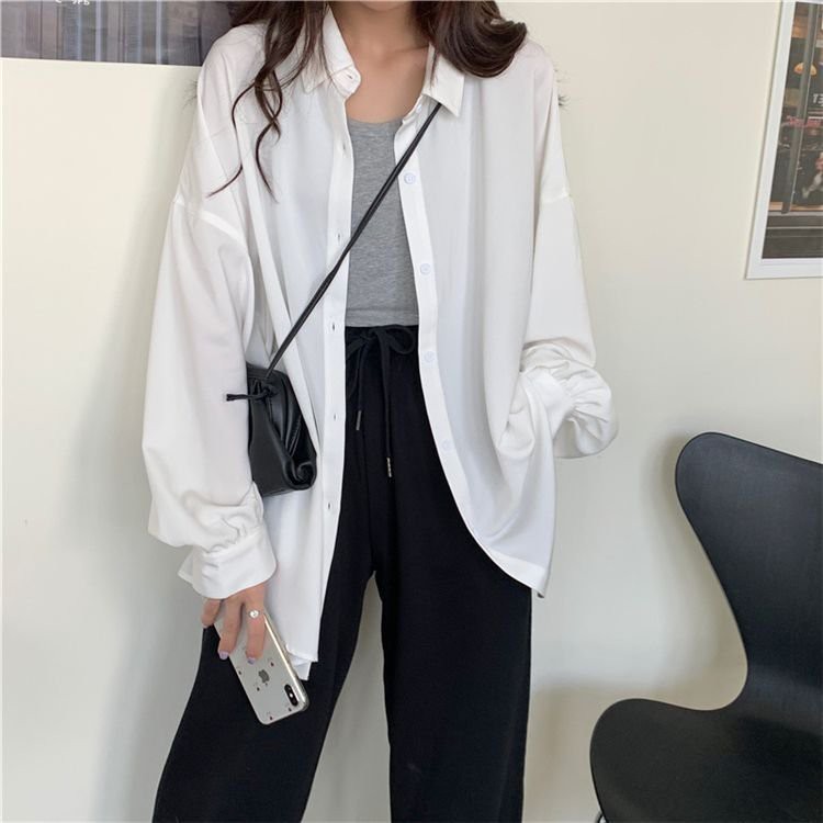 ÁO SƠ MI TRƠN BASIC MÀU ĐEN, ĐỎ FORM RỘNG OVERSIZE 1 TÚI