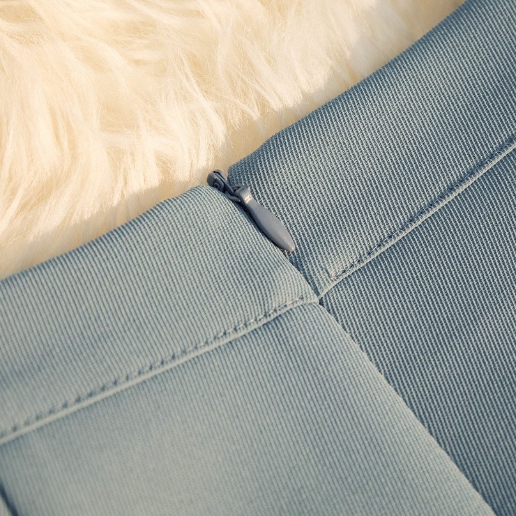 Chân Váy Chữ A Xẻ Đùi Có Lót Quần Bên Trong Chất Đẹp Loại 1 | BigBuy360 - bigbuy360.vn