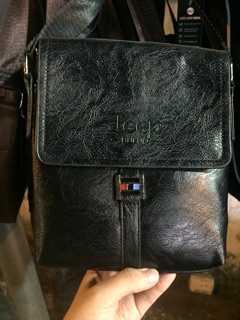 Túi da đeo chéo Jeep nam