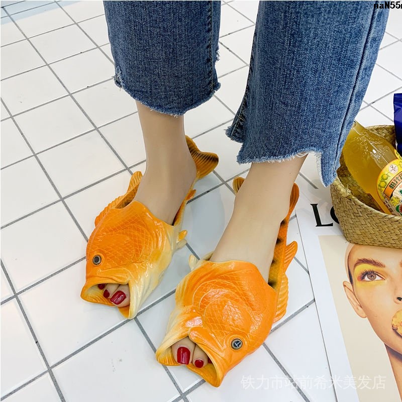 Dép Hình Con Cá Mang Ngoài Biển Vui Nhộn Thời Trang Mùa Hè Cho Phụ Huynh Và Bé|