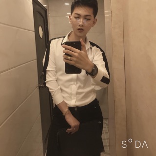 Sơ mi trắng phối viền đen