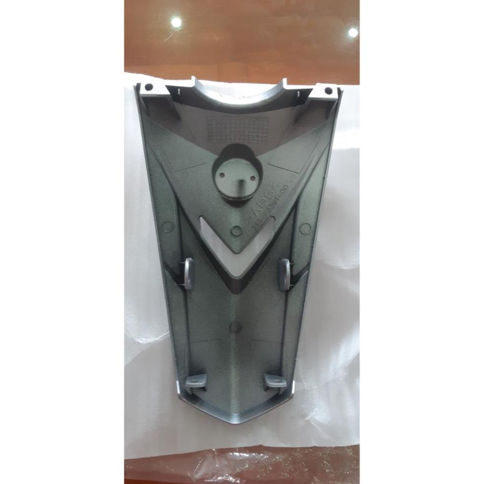 Mặt nạ Sirius bạc mờ Yamaha