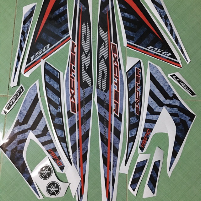 Tem exciter 150 xám đen