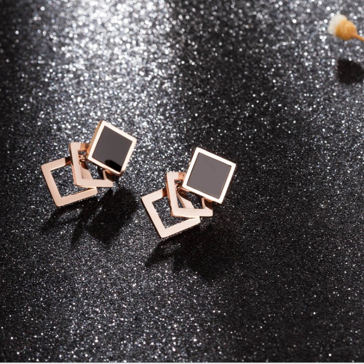 Bông Tai 3 Hình Vuông Titan Cao Cấp TT 1518