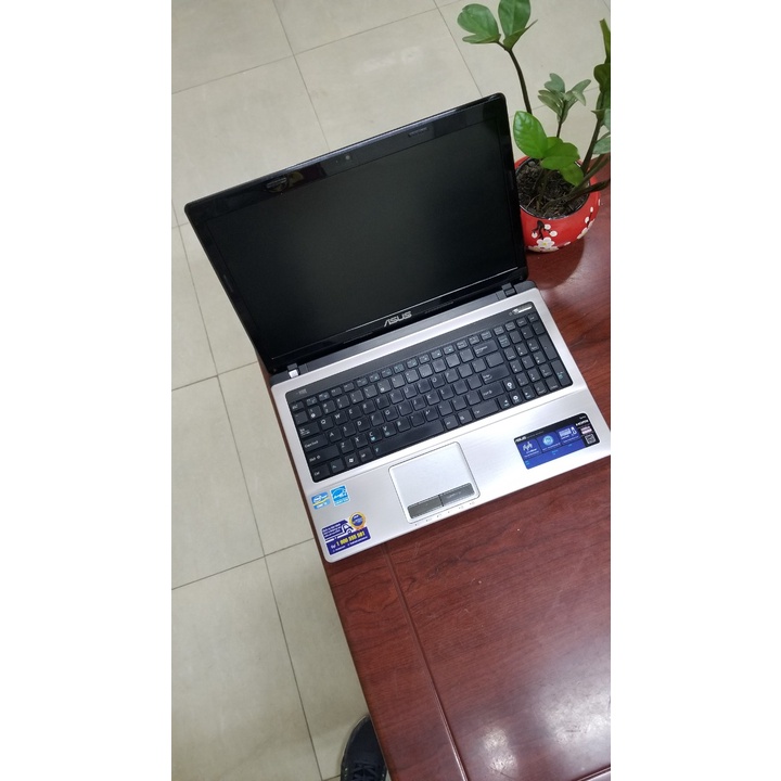 Laptop Asus K53 Core i5-2520m/Ram 4/Chơi Game , Làm Đồ Họa Ngon . Tặng Phụ Kiện