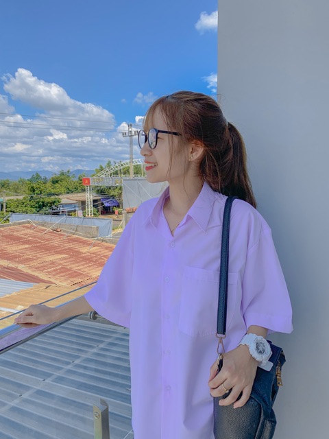 Áo sơ mi trắng tay lỡ form rộng mang đi học