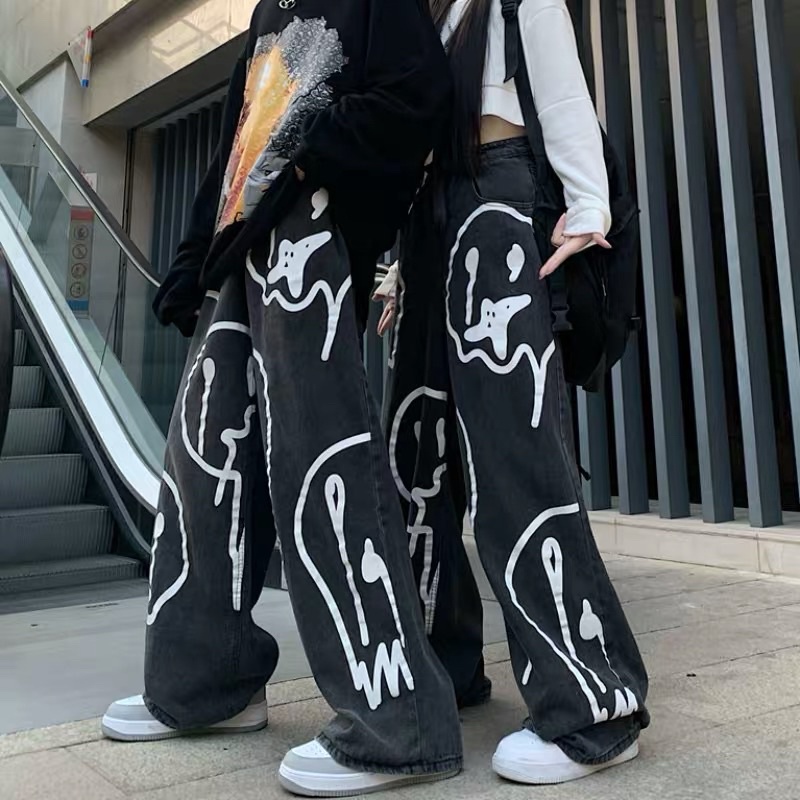 ORDER- Quần Jeans Hình Mặt Mếu Ulzznag