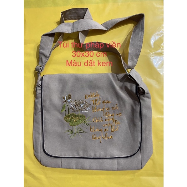 Mẫu túi sách đi lễ chùa