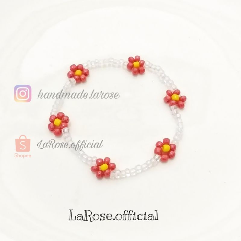 Các mẫu vòng tay hạt cườm