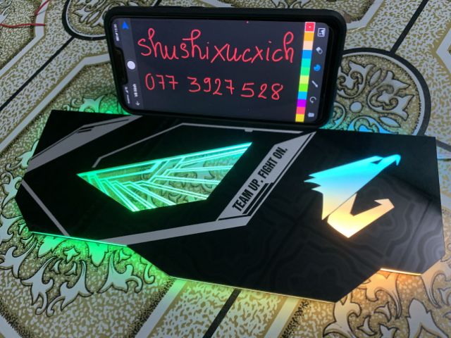 Che card màn hình  Aorus Xtreme