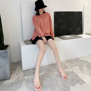 DÉP NỮ HELLO CỰC KỲ CÁ TÍNH