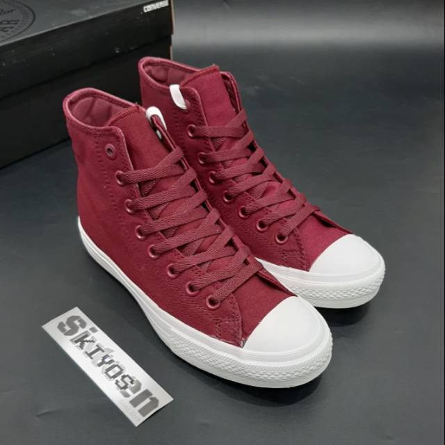 Giày Thể Thao Converse Chuck Taylor 2 Phong Cách Hoàng Gia