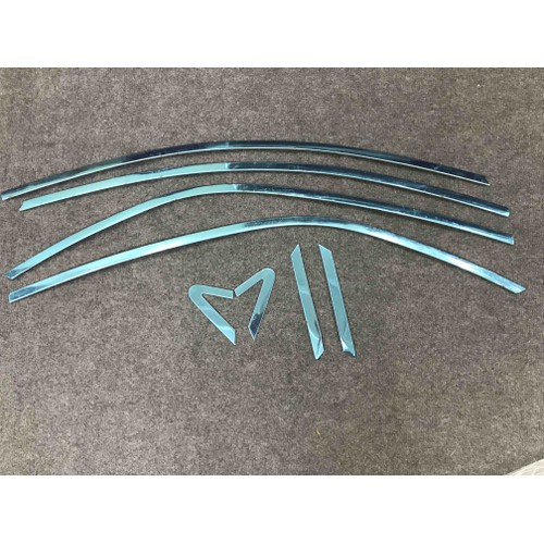 NẸP VIỀN CONG KÍNH KIA SOLUTO