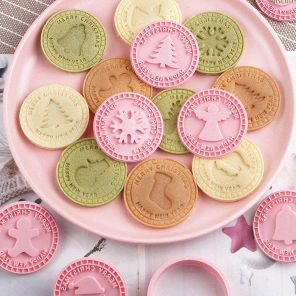 Set 9 Khuôn Làm Bánh Cookie Hình Ông Già Noel Và Hoa Tuyết